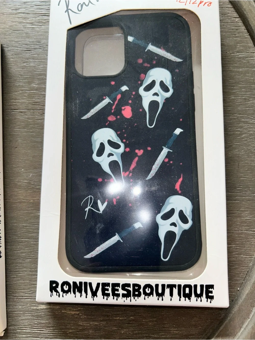 Scream Graphic Phone Case 12/12 Pro